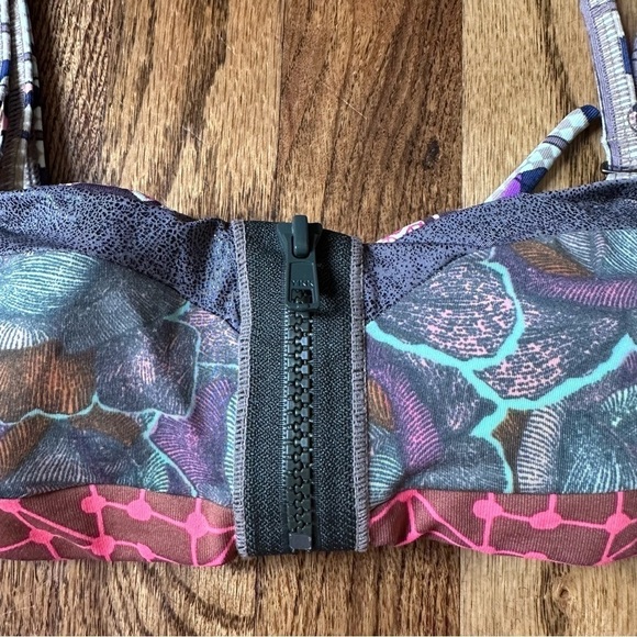 Maaji Equestrian Garden Bikini Reversible Sz S/M - Picture 4 of 16